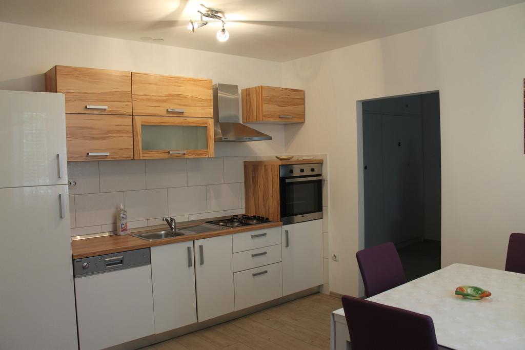 Apartament Adriana *