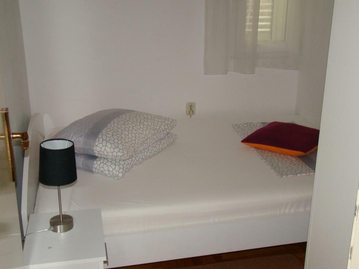 Apartament Adriana *